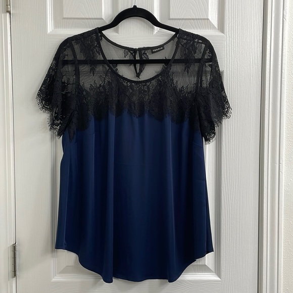 torrid Tops - 💙 Torrid navy blue lace blouse